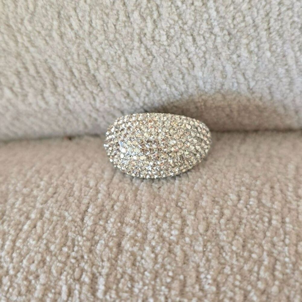 Henri Bendel Sparkly Clear Crystal Cocktail Ring SZ 8